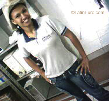 Date this gorgeous Brazil girl Viviane from Belo Horizonte B2108