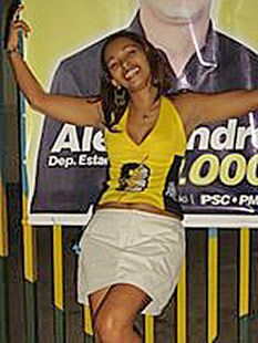 Date this good-looking Brazil girl Crisnan from Belem B2158