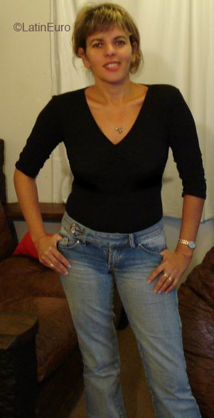 Date this funny Brazil girl Jerusa from  B2255