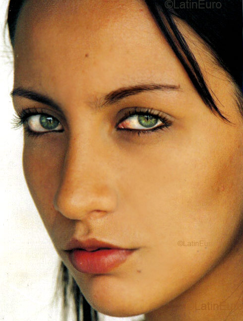 Date this attractive Brazil girl Vanessa- from Sao Jose dos Campos B2262