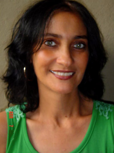 Date this hard body Brazil girl Maria from Santos B2272