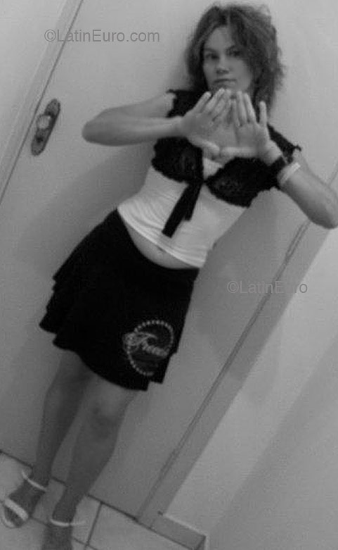 Date this tall Brazil girl Maria from SAO PAULO B2295