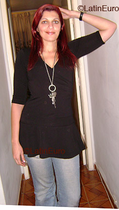 Date this charming Brazil girl Andrea from Sao Paulo B1303