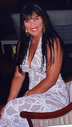 Date this foxy Brazil girl Raquel from RIO DE JANEIRO B2424