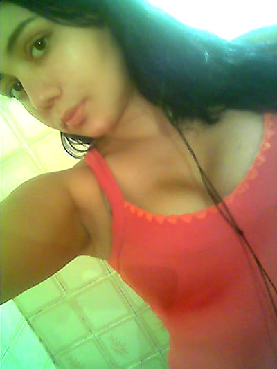 Date this lovely Brazil girl Samantha from  B2477