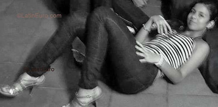 Date this passionate Brazil girl Sara from  B2491