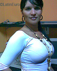 Date this delightful Brazil girl Edneia from Cuiaba B2495