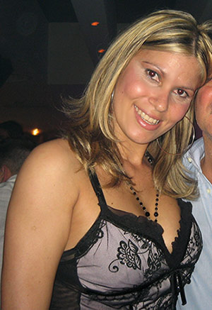 Date this nice looking Brazil girl Joelma from CAMPINA GRANDE B2566