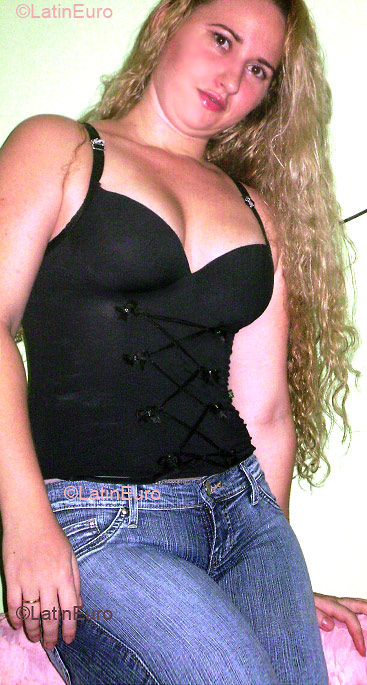 Date this sultry Brazil girl Ketheleen from FORTALEZA B2570