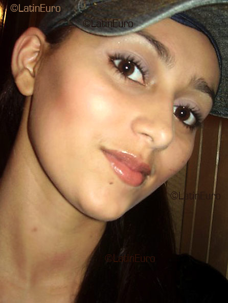 Date this sensual Brazil girl Hadala from VERA B2637