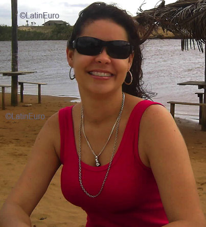 Date this attractive Brazil girl Wanessa from VILA VELHA B2684