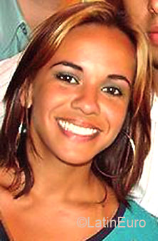 Date this gorgeous Brazil girl Adriana from CARIACICA B2775