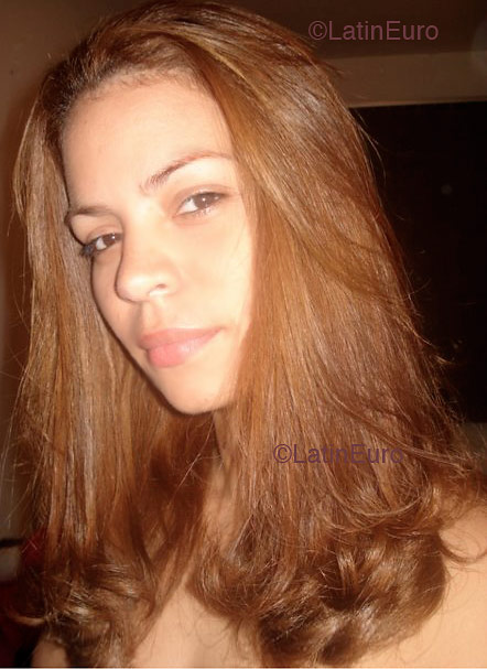 Date this sensual Brazil girl Elaine from RIO DE JANEIRO B2907
