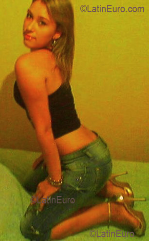 Date this georgeous Brazil girl Mikelayne from IBIARA B2993