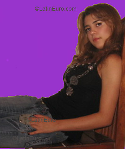 Date this pretty Brazil girl Erica from CORURIPE B3040