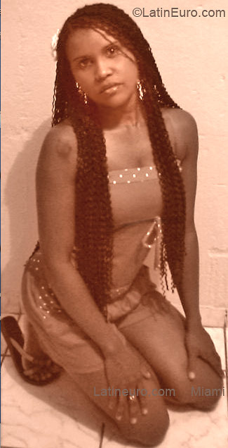 Date this young Brazil girl Roselea from VILA VELHA B3067