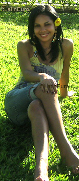 Date this good-looking Brazil girl Keite from FEIRA DE SANTANA B3131