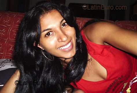 Date this hot Brazil girl Livia from TERESINA B3218