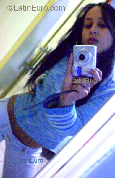 Date this beautiful Brazil girl Maysa from SAO PAULO B3258