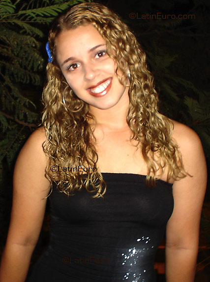 Date this fun Brazil girl Luiza from BOM JESUS DO NORTE B3443