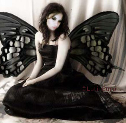 Date this hard body Brazil girl Ana from MARINGA B3793