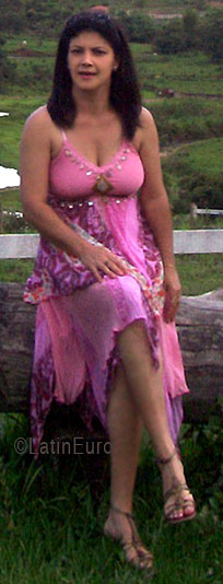 Date this hard body Brazil girl Maria from ITABIRITO B3953