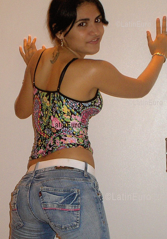 Date this georgeous Brazil girl Bruna from SAO LUIS B3954
