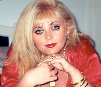 Date this fun Brazil girl Mercia from SAO PAULO B4041