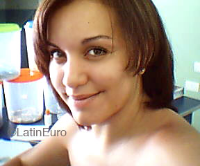 Date this voluptuous Brazil girl Luciana from PADILHA B4053