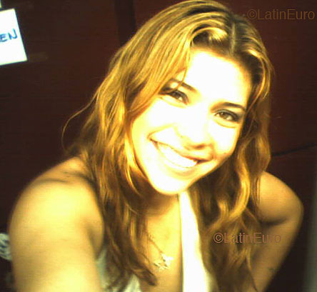 Date this gorgeous Brazil girl Natasha from POA B4110