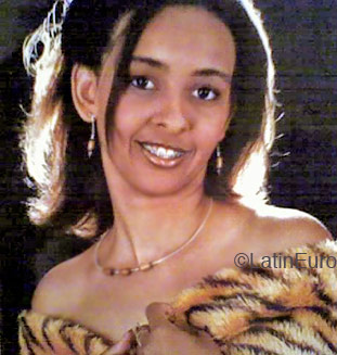 Date this stunning Brazil girl Juliana from GOVERNADOR VALADARES B4204