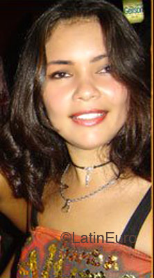 Date this foxy Brazil girl Bila from  B4228