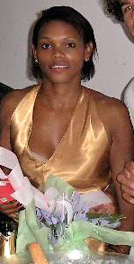 Date this happy Brazil girl Anadilza from MARCO B4367