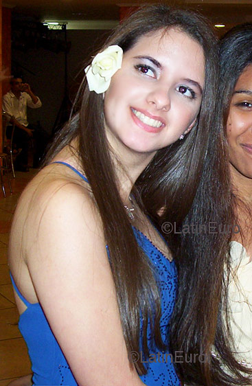 Date this voluptuous Brazil girl Adriana from SAO PAULO B4477