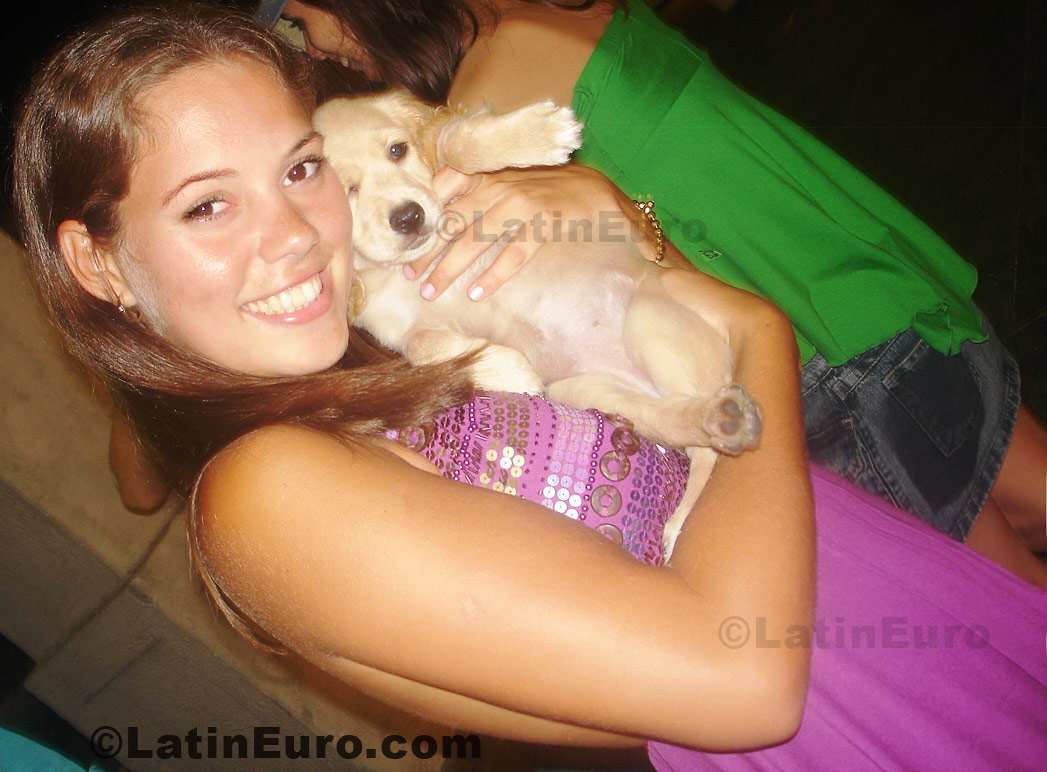 Date this sultry Brazil girl Patricia from Manaus B467