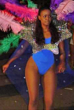 Date this sensual Brazil girl Patricia from CONSELHEIRO PENA B4694