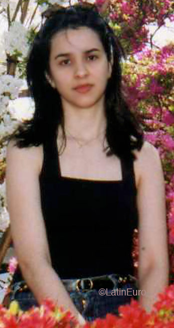 Date this cute Brazil girl Sara from PIRACICABA B4760