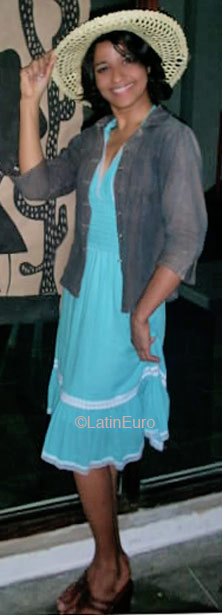 Date this georgeous Brazil girl Lica from FEIRA DE SANTANA B4778