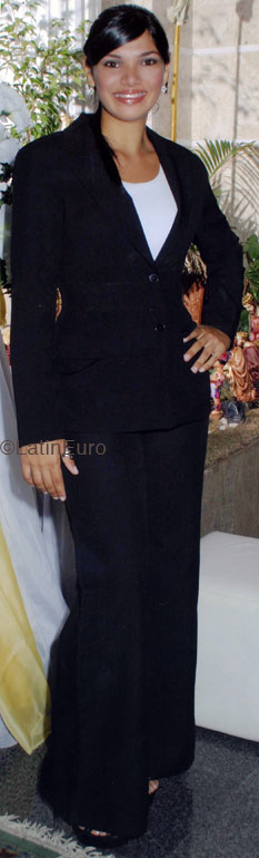 Date this delightful Brazil girl Viviane from ARACAJU B4860