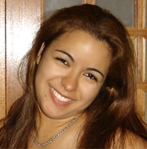 Date this nice looking Brazil girl Daniele from FLORIANOPOLIS B4885