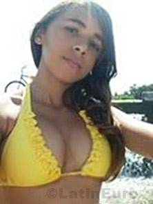 Date this young Brazil girl Vanessa from Aracati B491