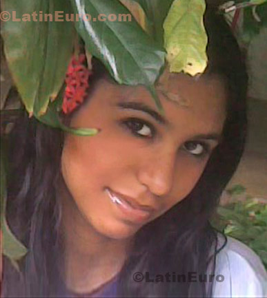 Date this hot Brazil girl Lucy from Fortaleza B492
