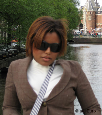 Date this sultry Brazil girl Adriana from  B4944