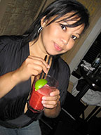 Date this attractive Brazil girl Elenuza from Manaus B498