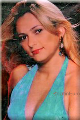 Date this pretty Brazil girl Josiane from TAUA B5012