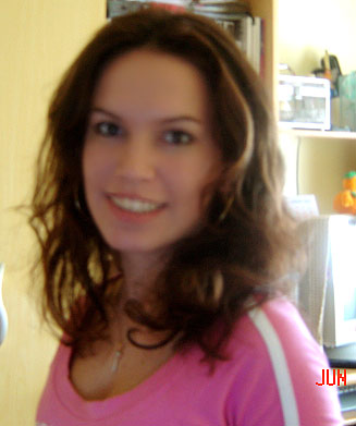 Date this beautiful Brazil girl Thais from PORTO ALEGRE B5016