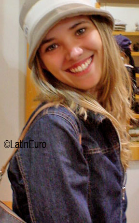 Date this sensual Brazil girl Juliana from SOROCABA B5024