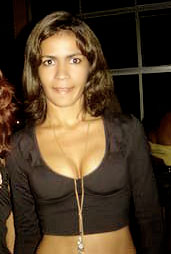 Date this cute Brazil girl Danielle from ARCOVERDE B5093