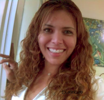 Date this beautiful Brazil girl Ana from RIO DE JANEIRO B5151