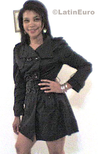 Date this georgeous Brazil girl Irailde from Curitiba B554